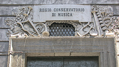 那不勒斯音乐学院